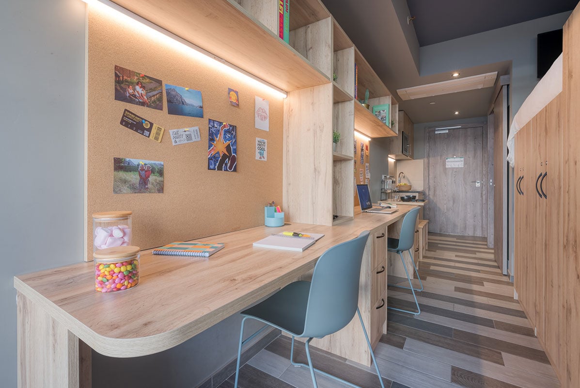 livensa-living-lisboa-cidade-universitaria-estudo-duplo-cozinha-standard-2.jpg