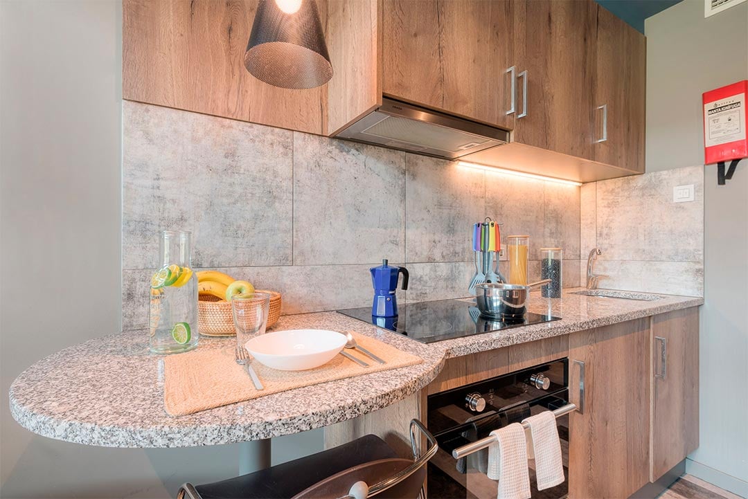 livensa-living-lisboa-marques-de-pombal-estudio-cocina-standard-plus-4.jpg