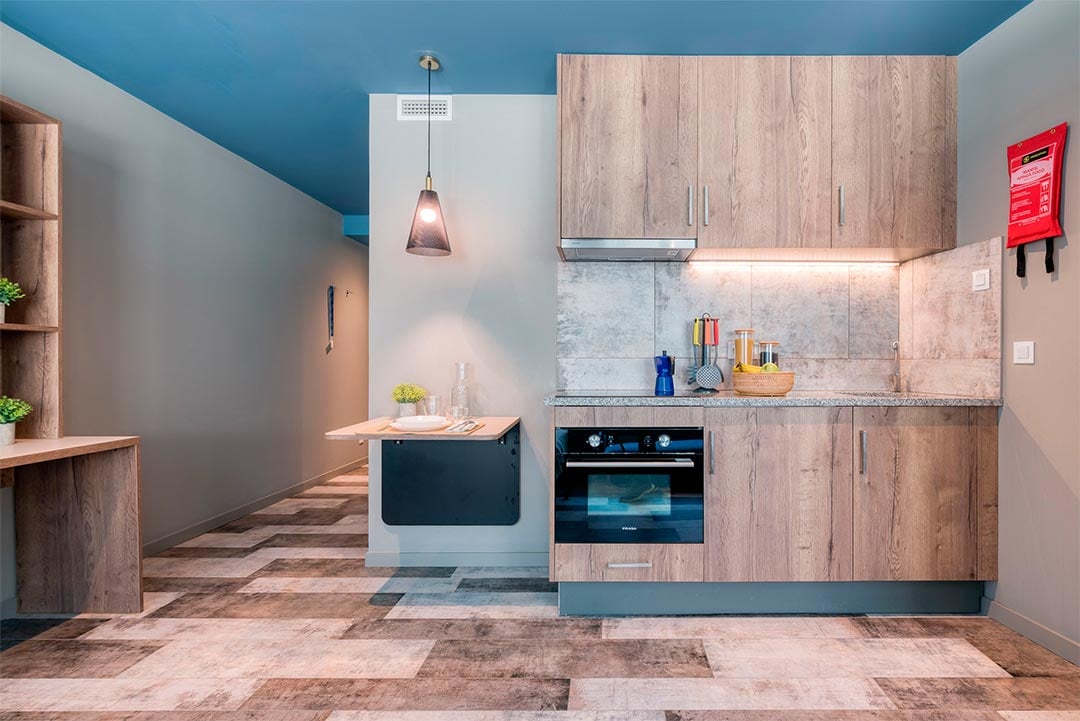 livensa-living-lisboa-marques-de-pombal-estudio-cocina-super-premium-accesible-1.jpg