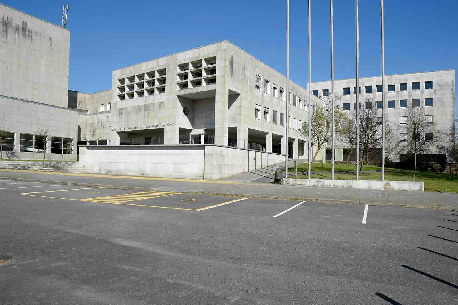 faculdades-feup.original.format-png.jpeg