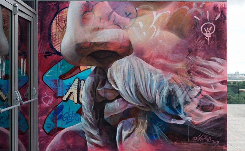 urban_art_diagonal_1.jpg
