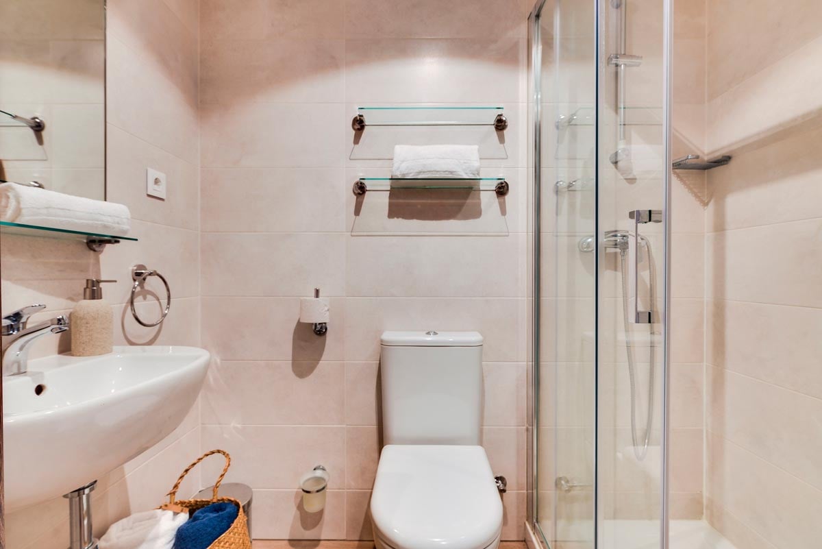 livensa-living-barcelona-marina-estudio-cocina-premium-1.jpg