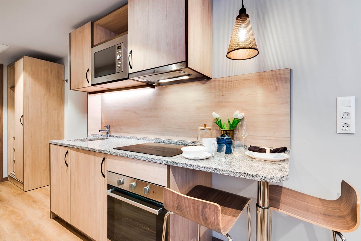 livensa-living-barcelona-marina-estudio-cocina-premium-3.jpg