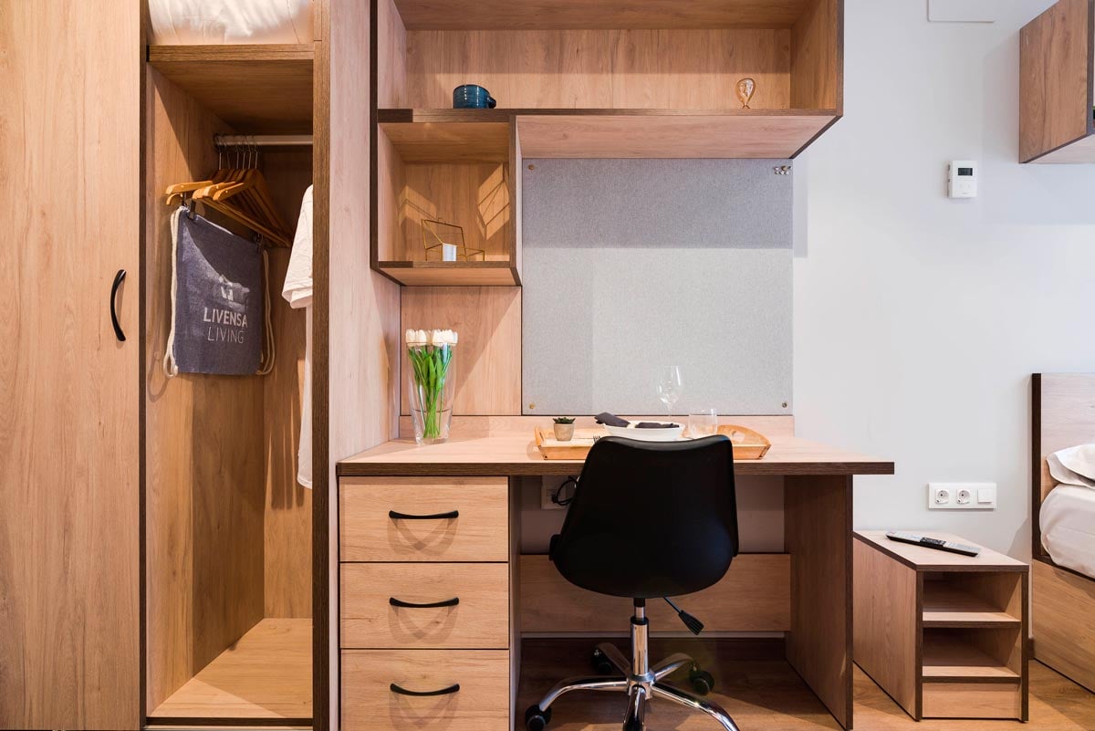 livensa-living-barcelona-marina-estudio-kitchenette-standard-3.jpg