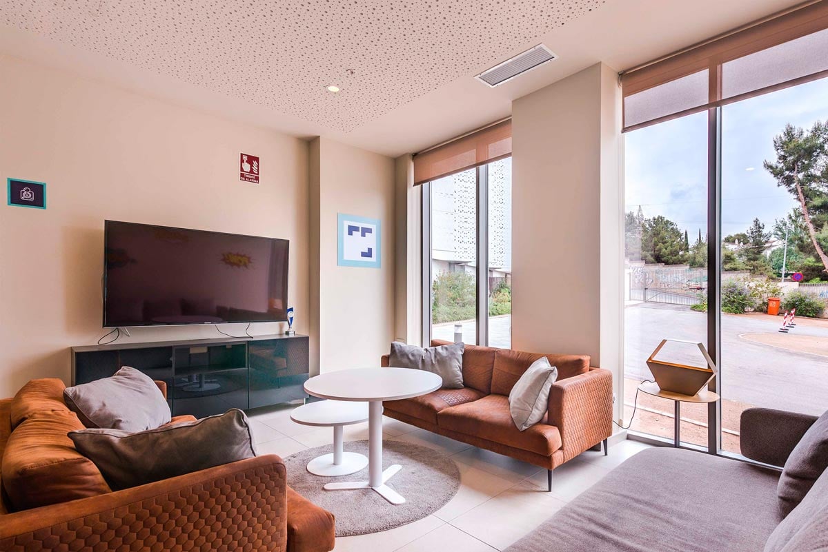 livensa-living-granada-cartuja-area-juegos-2.jpg