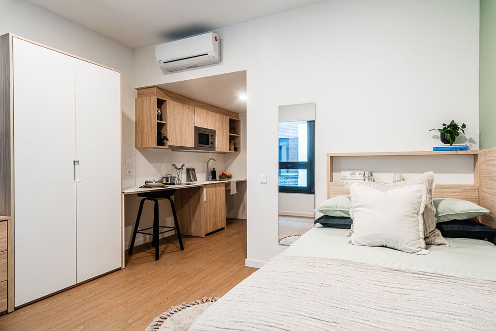 livensa-living-madrid-aravaca-campus-studio-standard-plus-accesible-3.jpg