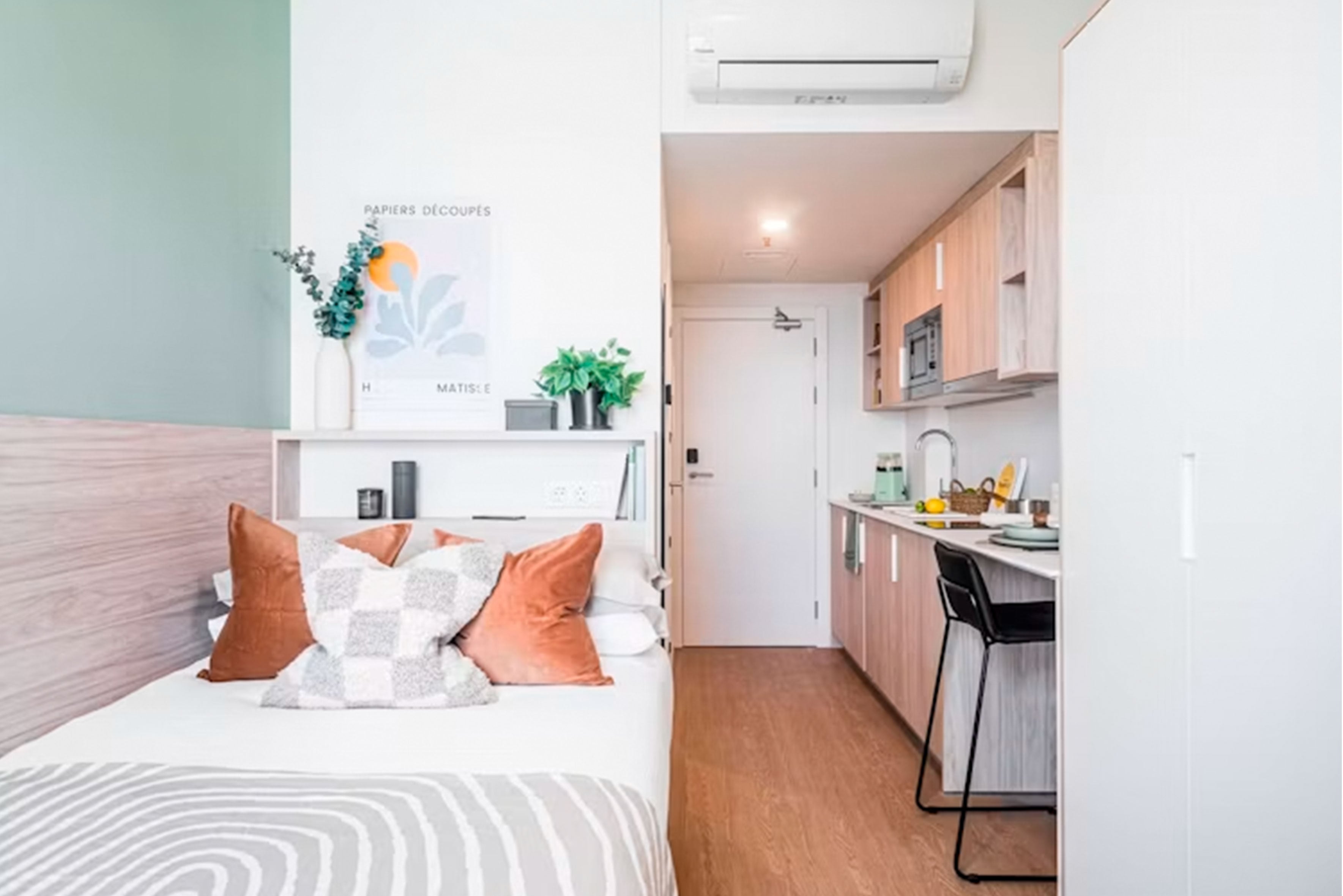 livensa-living-madrid-aravaca-campus-studio-standard-plus-1.jpg