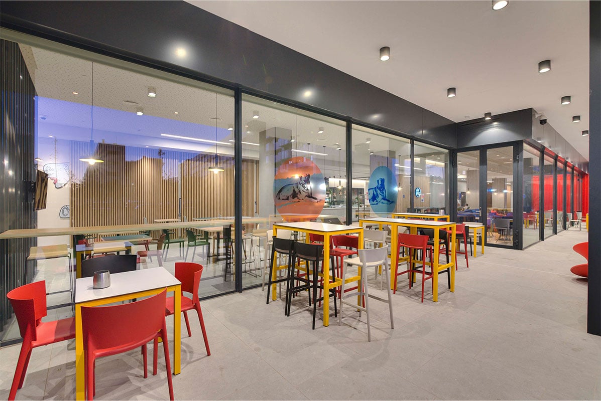 livensa-living-madrid-getafe-terraza.jpg