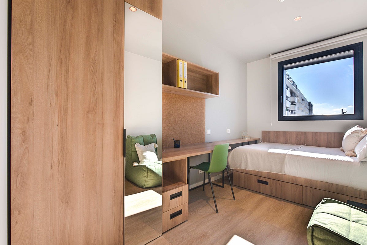 livensa-living-madrid-getafe-estudio-cocina-premium-1.jpg