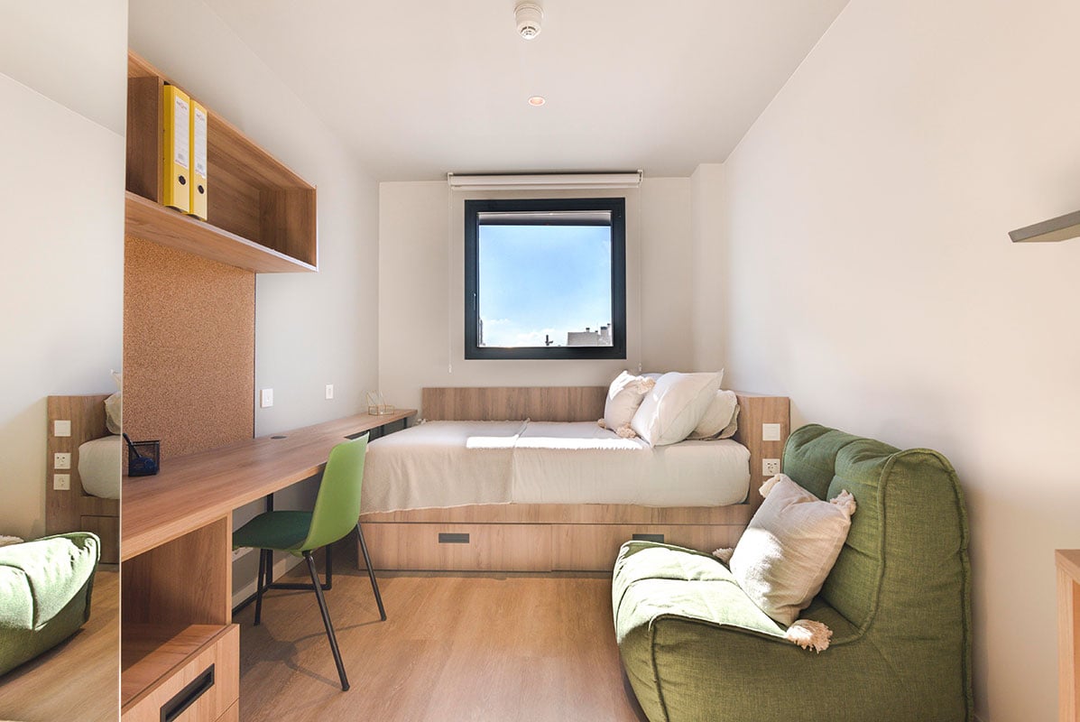 livensa-living-madrid-getafe-estudio-cocina-premium-6.jpg