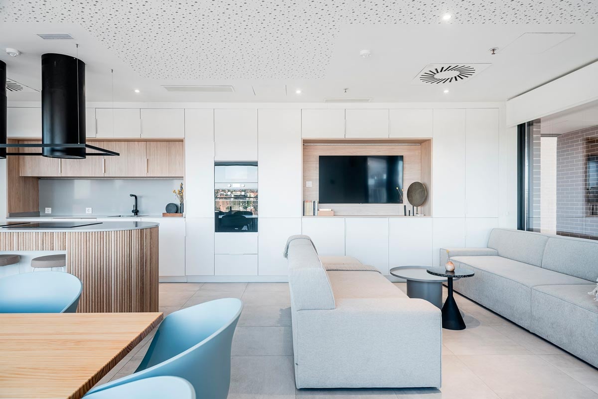 livensa_madrid_aravaca_common_kitchen_2.jpg