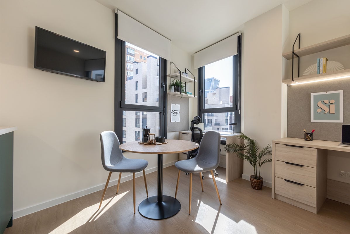 livensa-living-madrid-plaza-castilla-estudio-apartamento-1bed-7.jpg