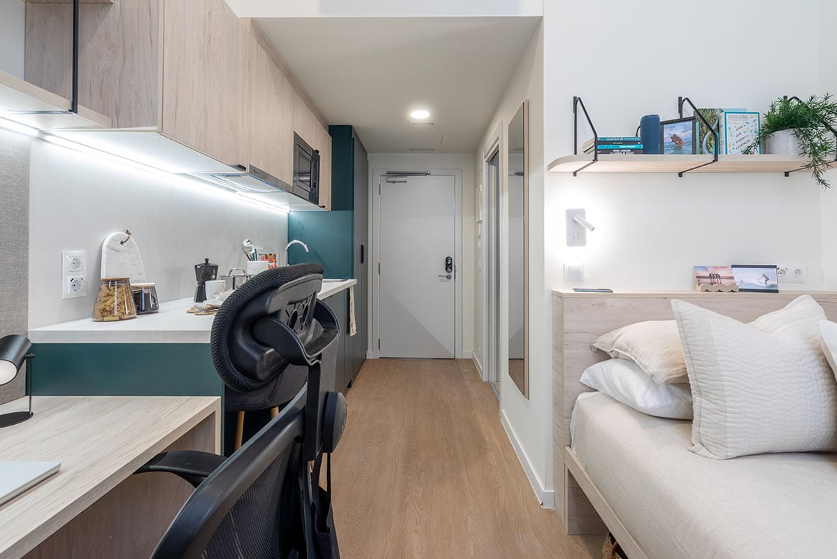 livensa-living-madrid-plaza-castilla-estudio-classic-3.jpg