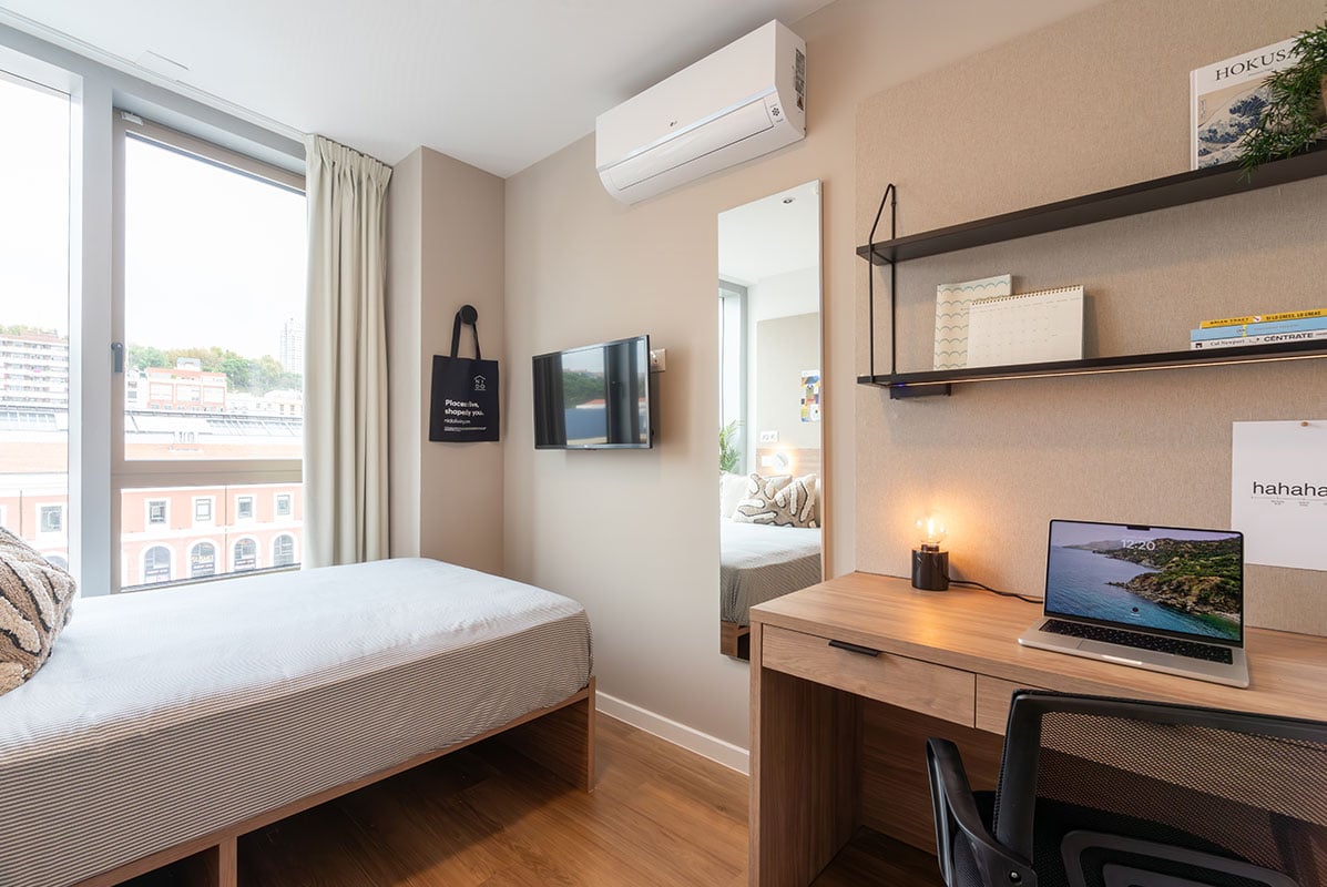 livensa-studios-madrid-principe-pio-estudio-classic-ensuite-4-camas.jpg