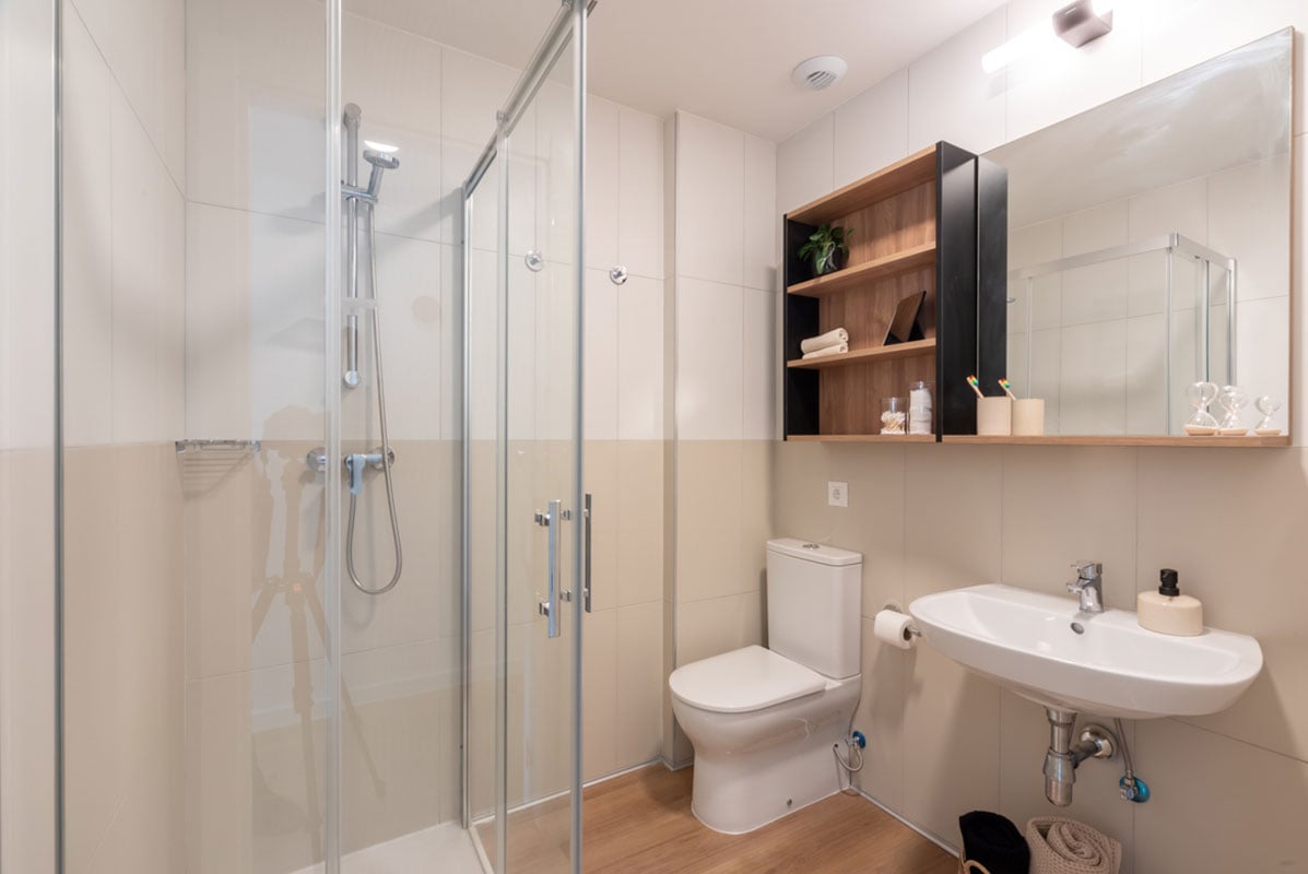 livensa-studios-madrid-principe-pio-estudio-classic-3-camas-8.jpg