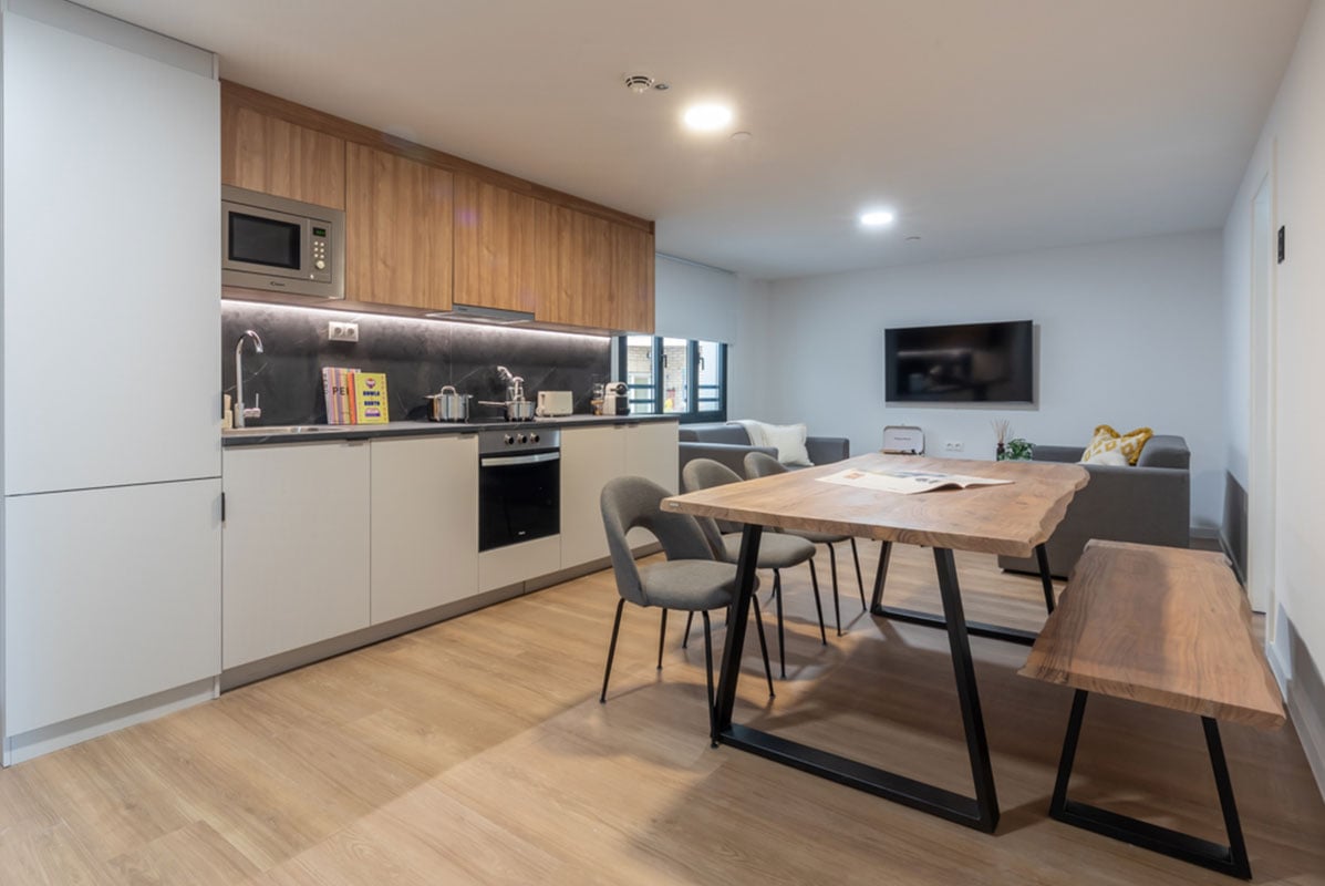 livensa-studios-madrid-principe-pio-estudio-classic-3-camas.jpg