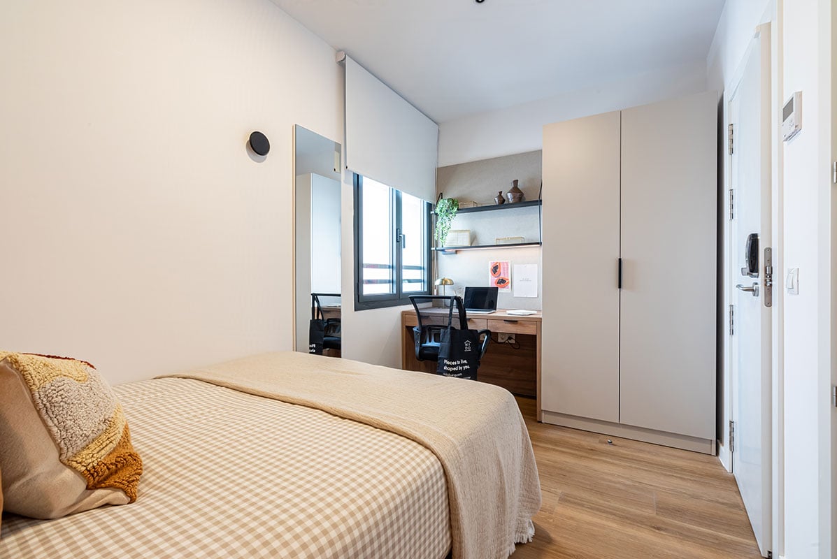 livensa-studios-madrid-principe-pio-estudio-premium-2-camas-3.jpg