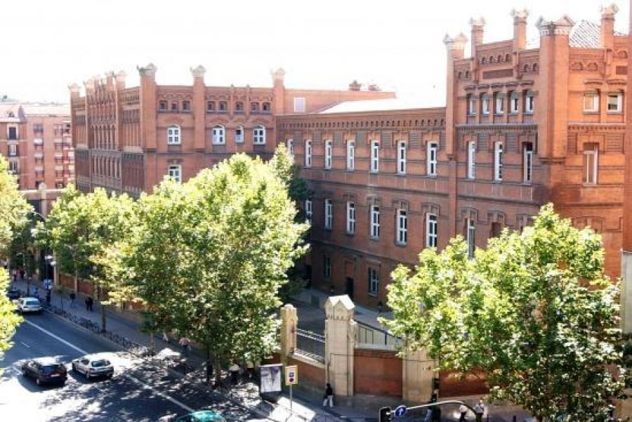 Universidad Pontificia Comillas (ICADE:ICAI).jpg
