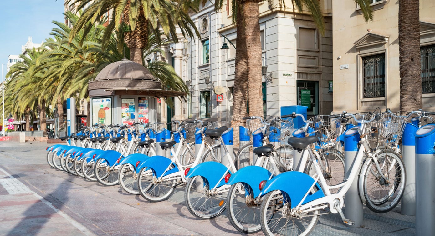 livensa-malaga-ciudad-bicicletas.jpg