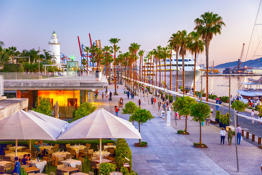 livensa-malaga-paseo-maritimo.jpg