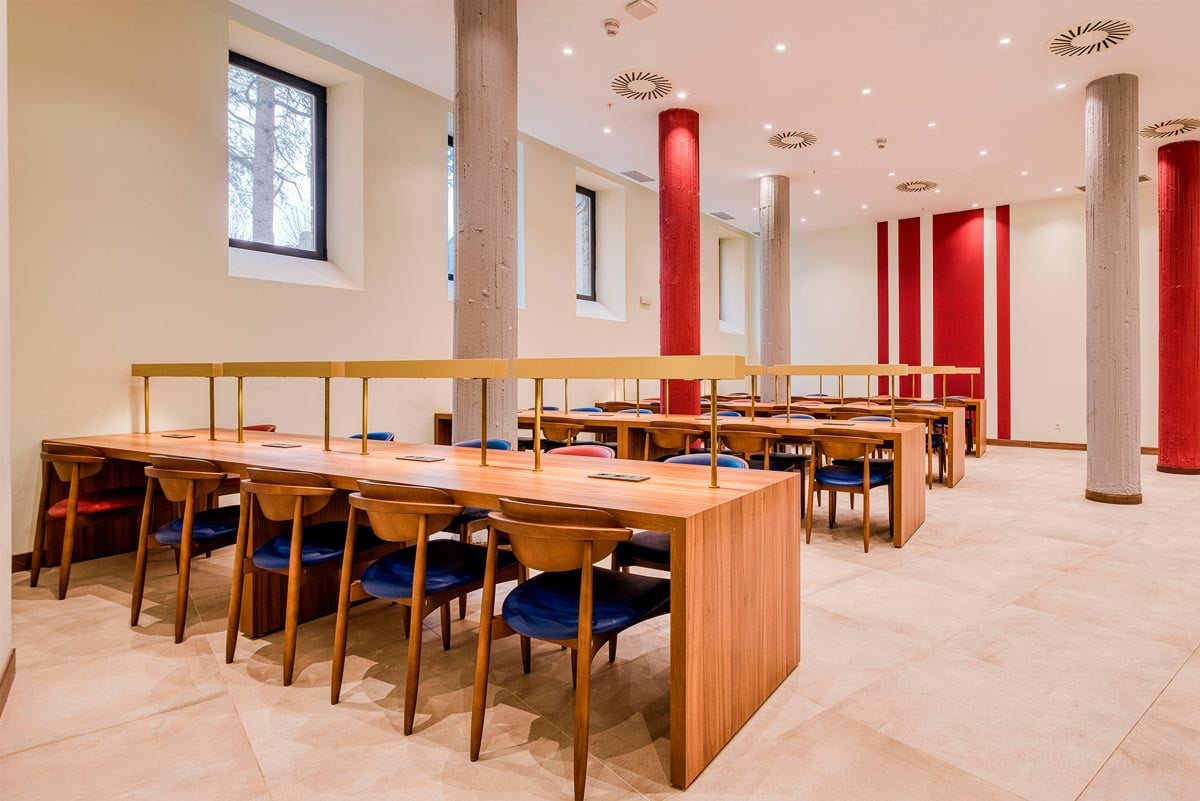 livensa-living-pamplona-biblioteca-2.jpg