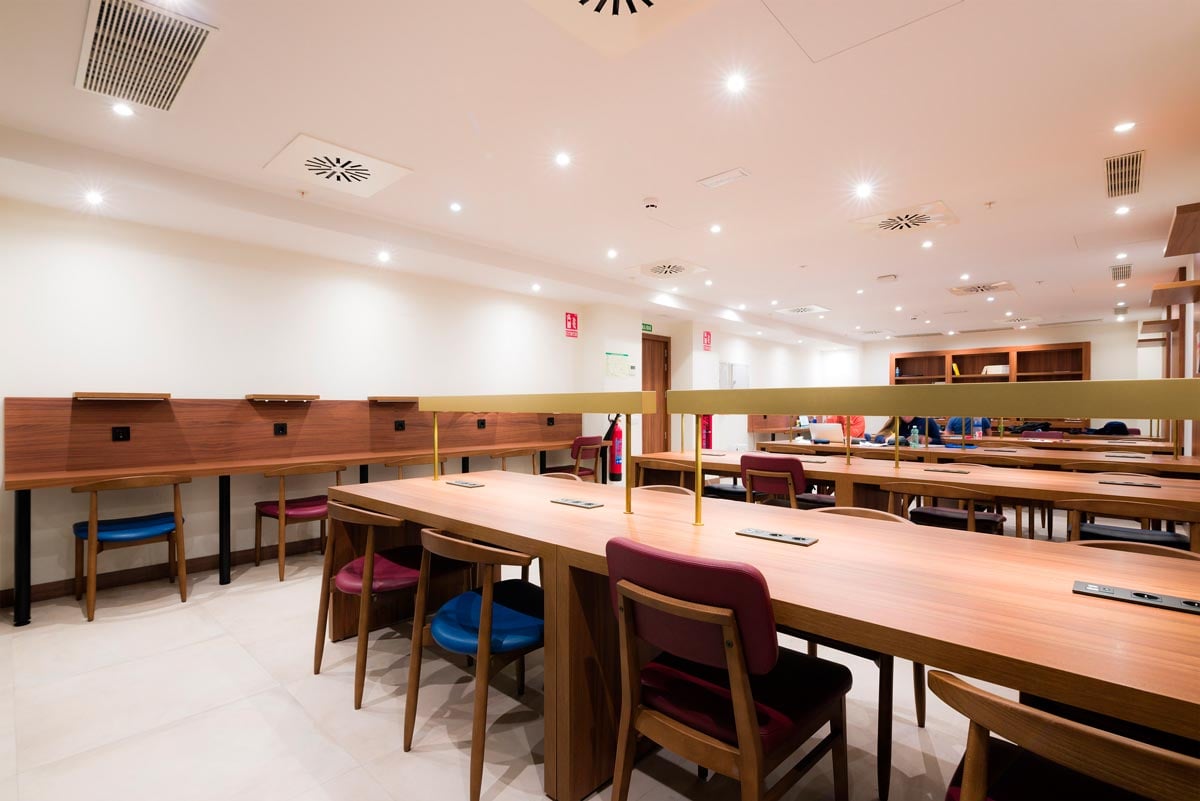 livensa-living-salamanca-bilbioteca-1.jpg