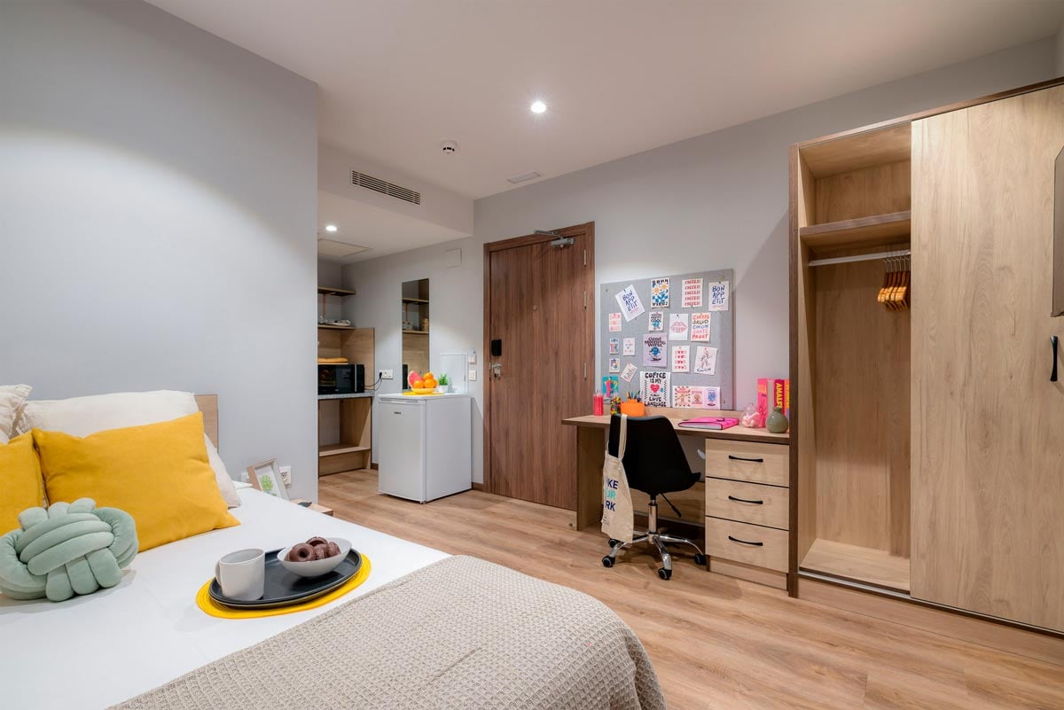 livensa-living-salamanca-estudio-cocina-premium-accesible-5.jpg
