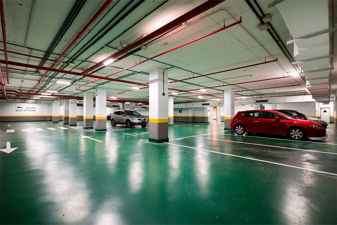 livensa-studios-san-sebastian-parking.jpg