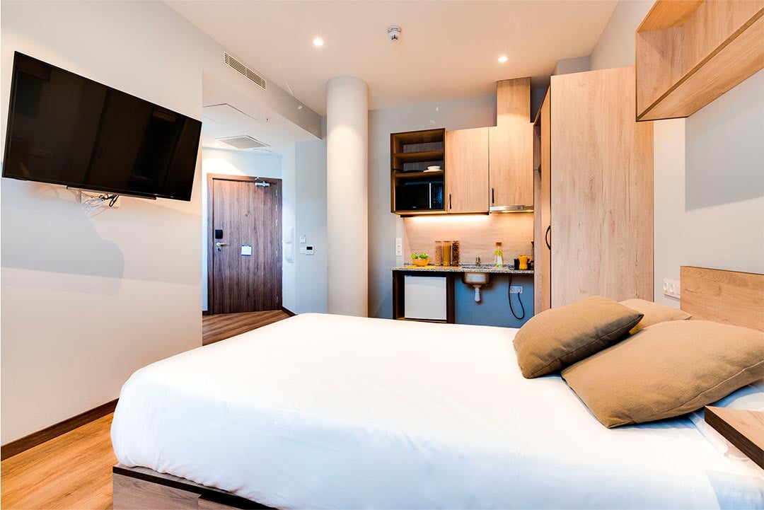 livensa-studios-san-sebastian-estudio-standard-accesible-2.jpg