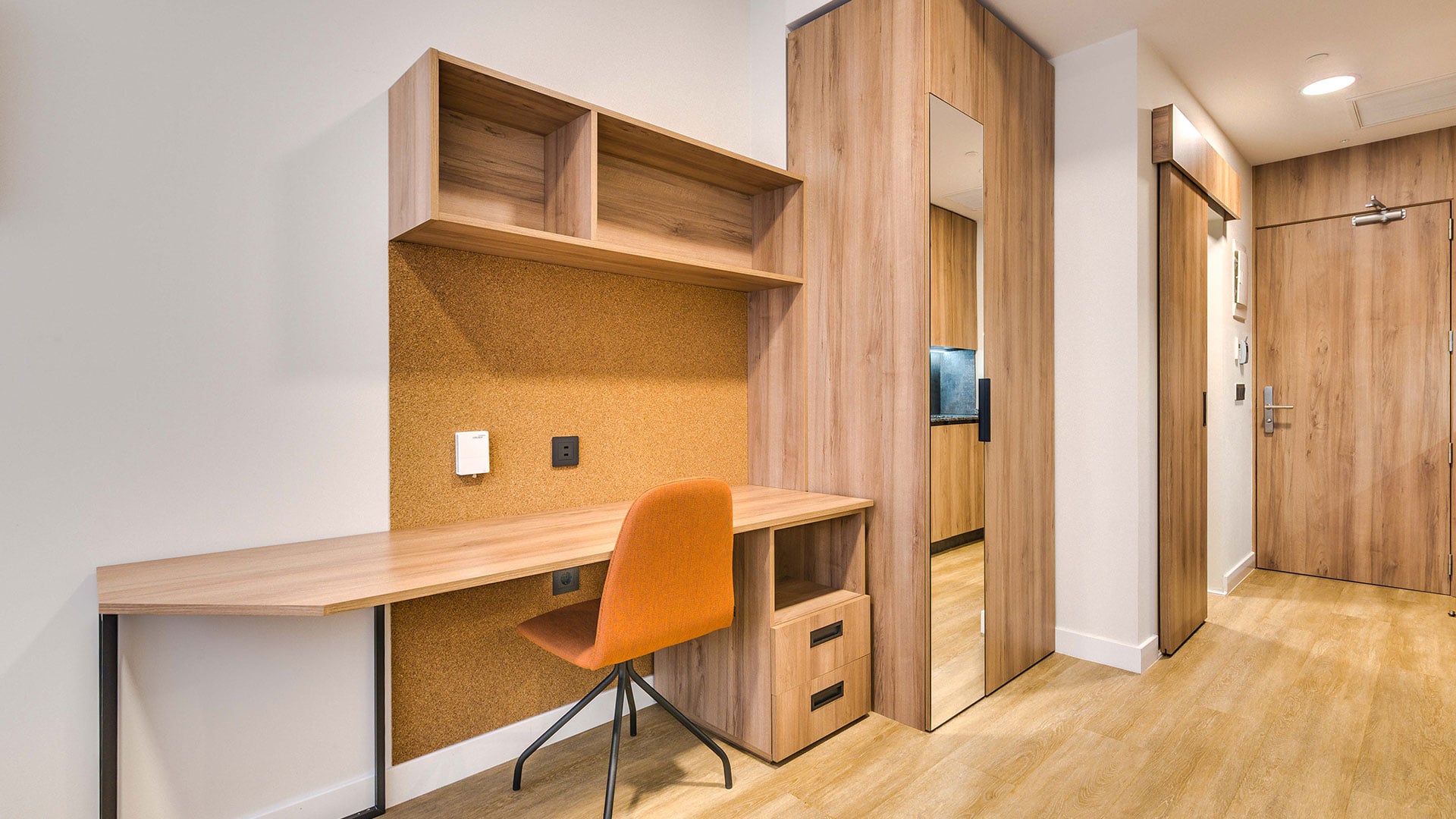 livensa-living-studio-premium-accesible (5).jpg