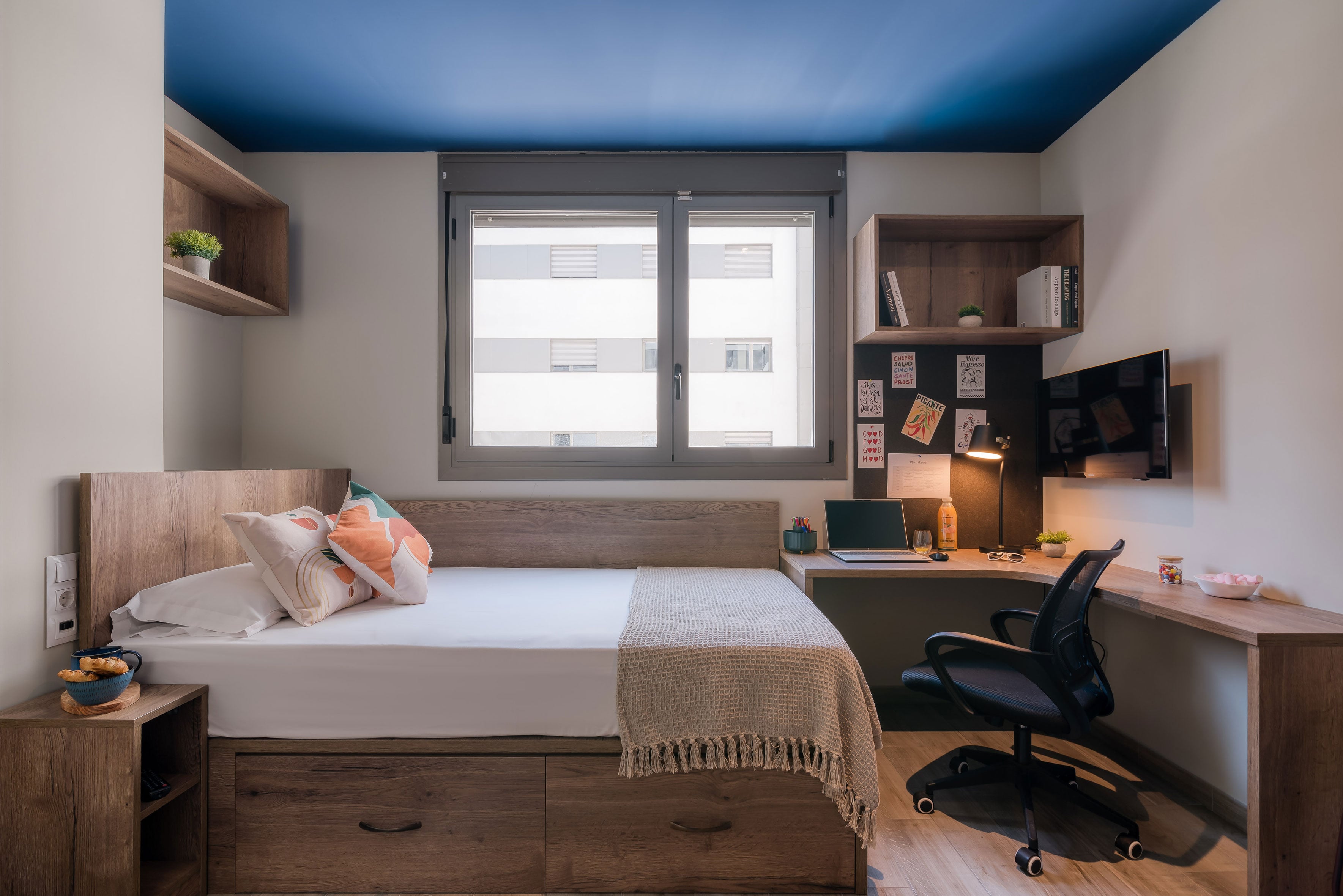 livensa-studios-valencia-marina-estudio-cocina-superior-2.jpg