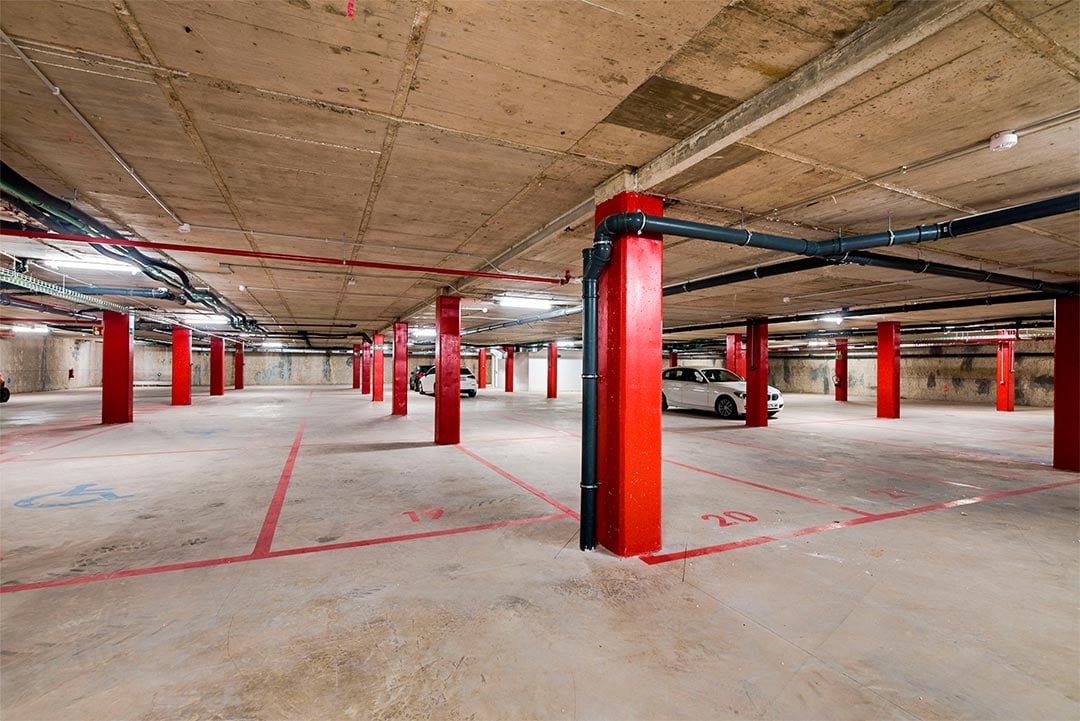 livensa-studios-valencia-viveros-parking.jpg