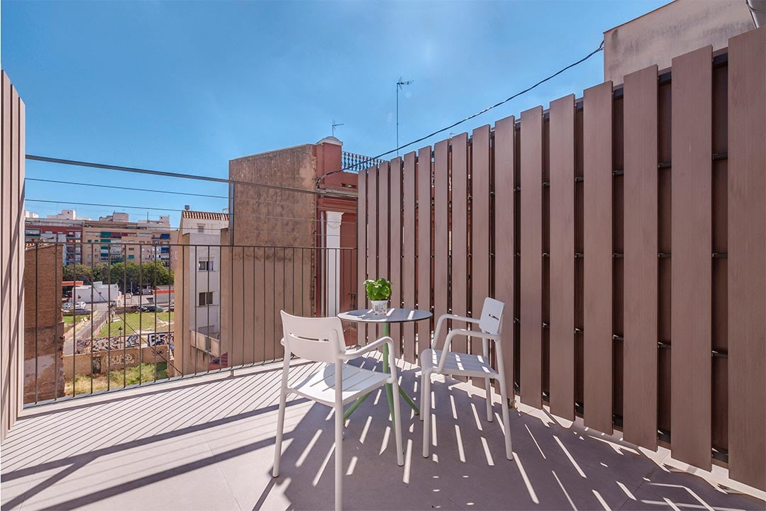 livensa-studios-valencia-viveros-estudio-cocina-superior-terraza-5.jpg