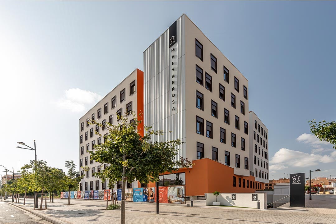 livensa-studios-valencia-malvarrosa-edificio.jpg