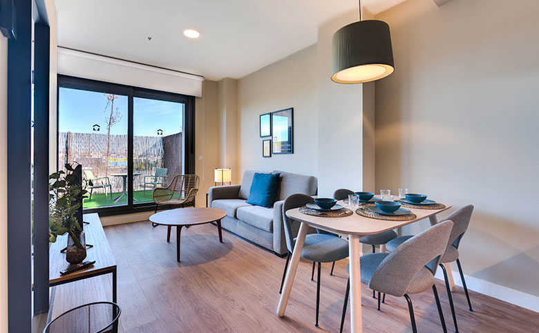 Comedor-Apartamento-Livensa-Living-Studios-Madrid-Alcobendas