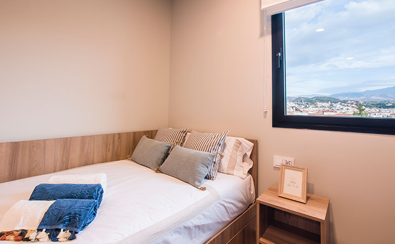 Cama Residencia Estudiantes Livensa Living Granada Fuentenueva