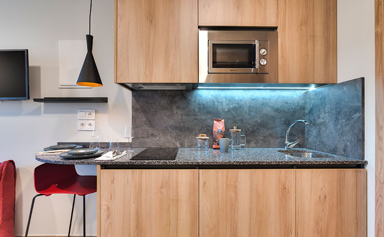 Cocina Residencia Estudiantes Livensa Living Granada Fuentenueva