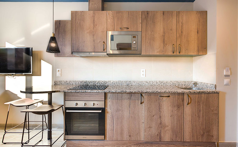 cocina-habitacion-doble-residencia-estudiantes-valencia