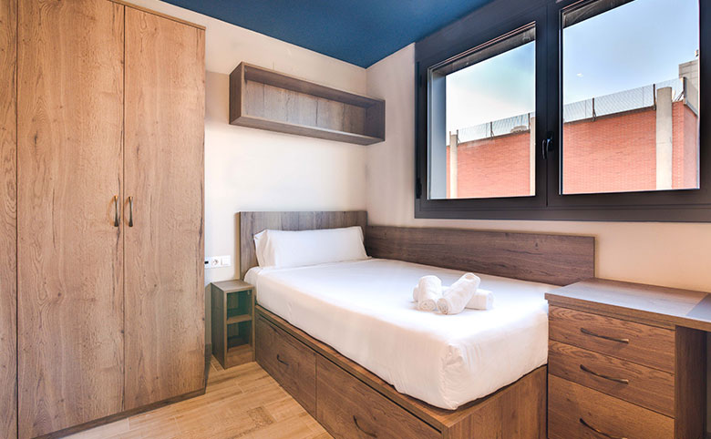 habitacion-individual-residencia-estudiantes-livensa-lhabitacion-individual-residencia-estudiantes-livensa-living-valenciaiving-valencia