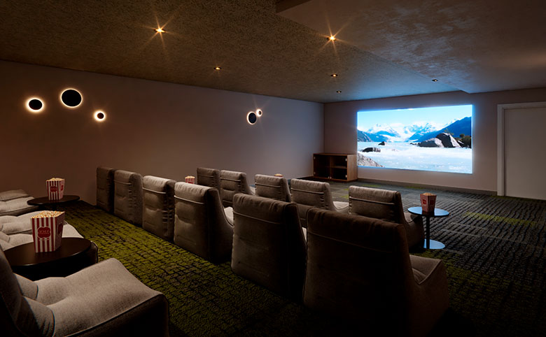 cine-livensa-living-studios-valencia-viveros