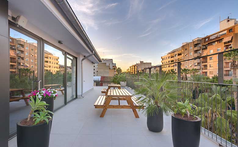 Terraza_Livensa_Living_Studios_Valencia_Viveros