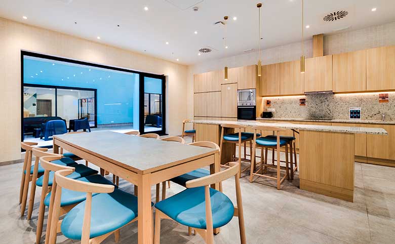 Cocina-Compartida-Livensa-Living-Studios-San-Sebastian