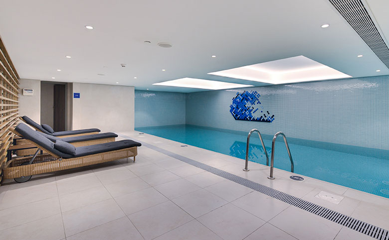 Las Mejores Residencias De Estudiantes En Portugal 7 Piscina_Cubierta_Marques_De_Pombal